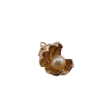 Clam Shell with Pearl Charm